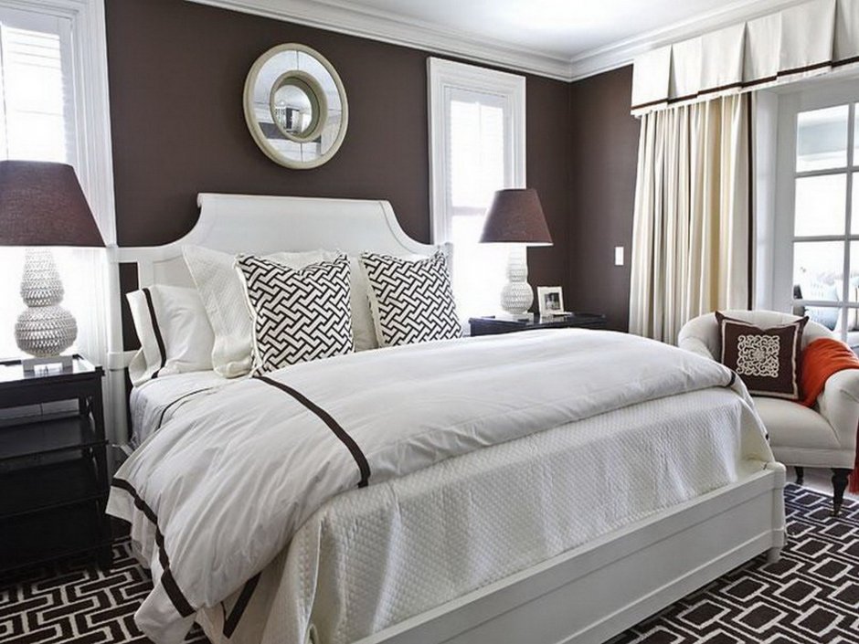 Бело коричневая спальня
