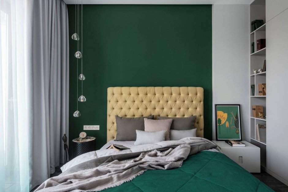 Спальня темно зеленый не симетрия
