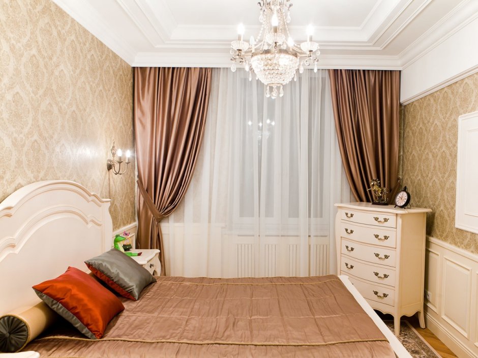 Занавески в спальню в классическом стиле