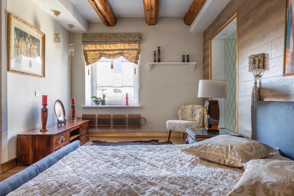 Спальня в доме Средиземноморский стиль