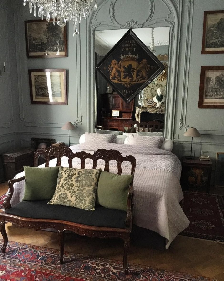 Спальня в викторианском стиле 19 век