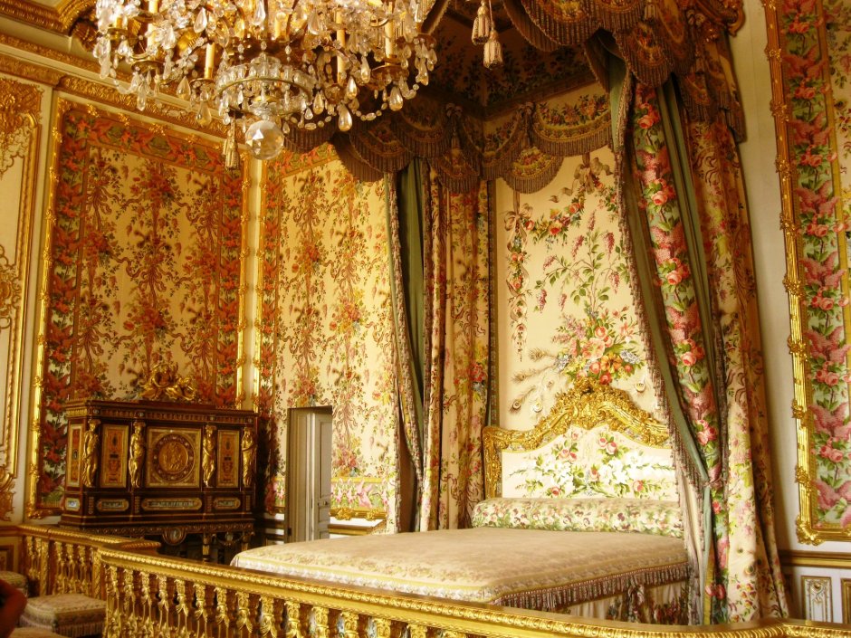 Спальня королевы в Версале