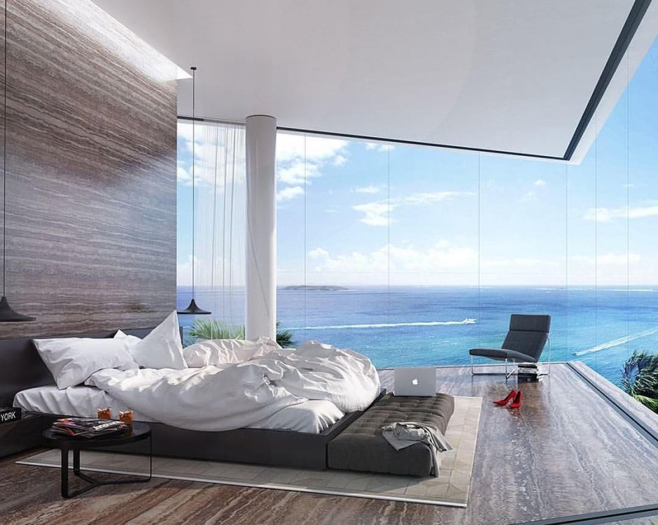 Кровать на берегу океана
