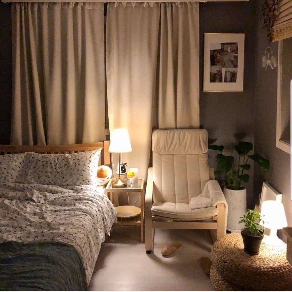 Уютный интерьер спальни