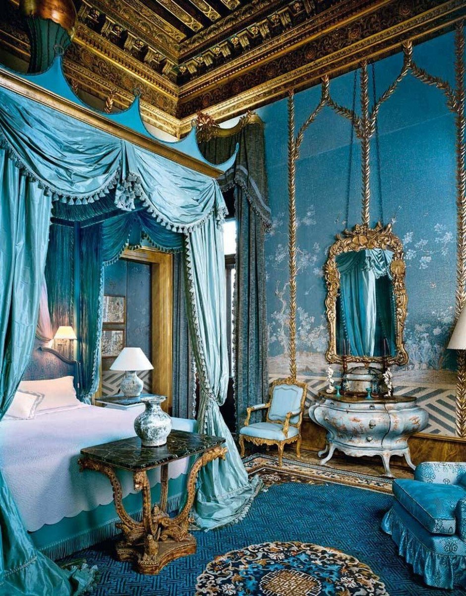 Кенсингтонский дворец спальня синяя