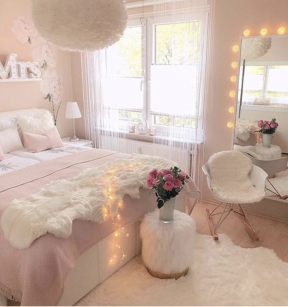 Спальня в розовом стиле