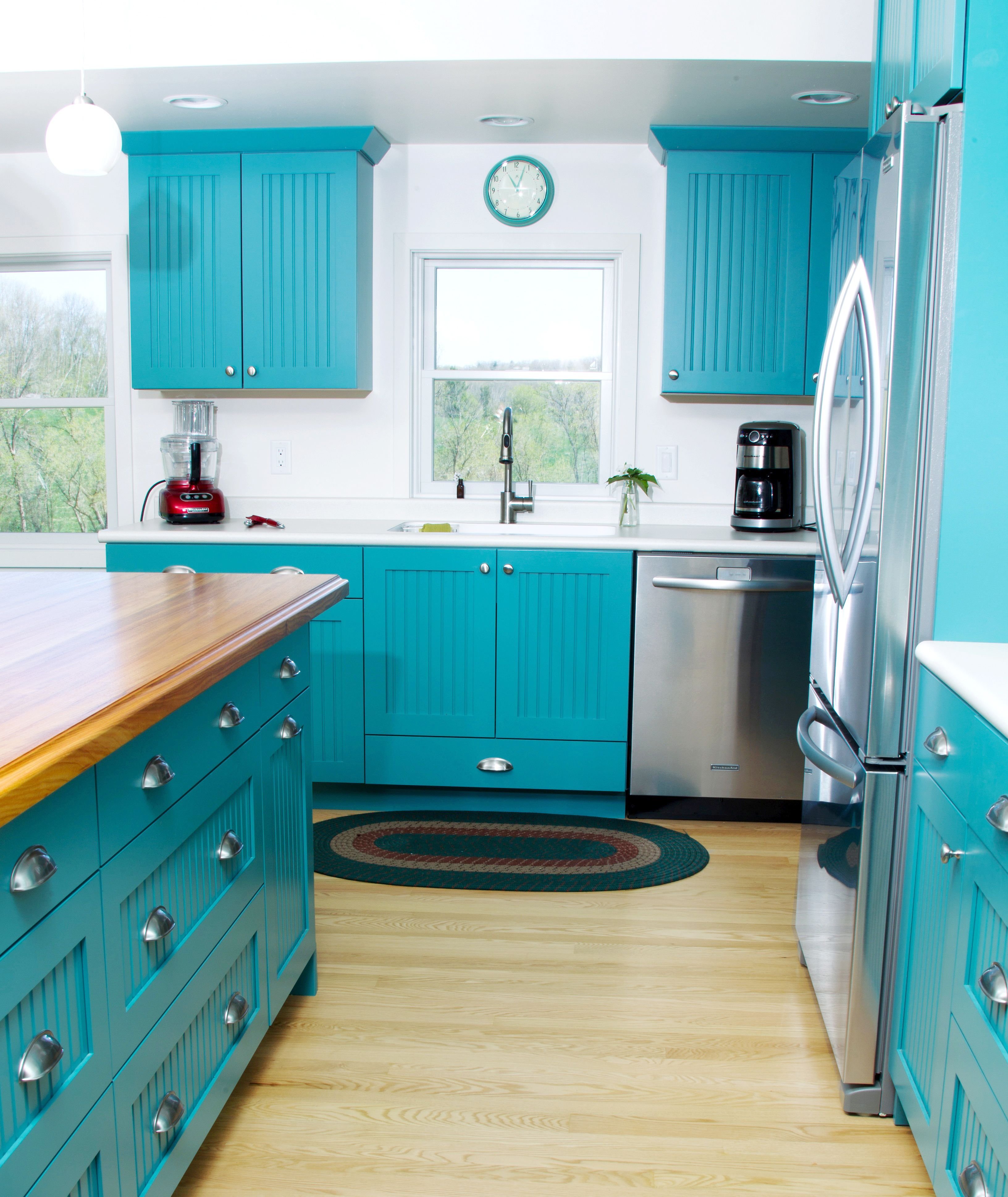 кухни бирюзового цвета фото в интерьере