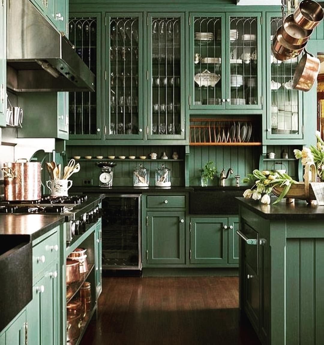 Кухни темно зеленого цвета