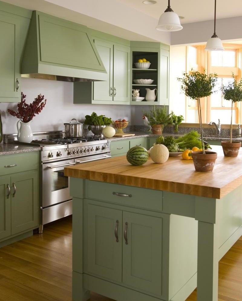 Кухня оливы и фисташкового цвета