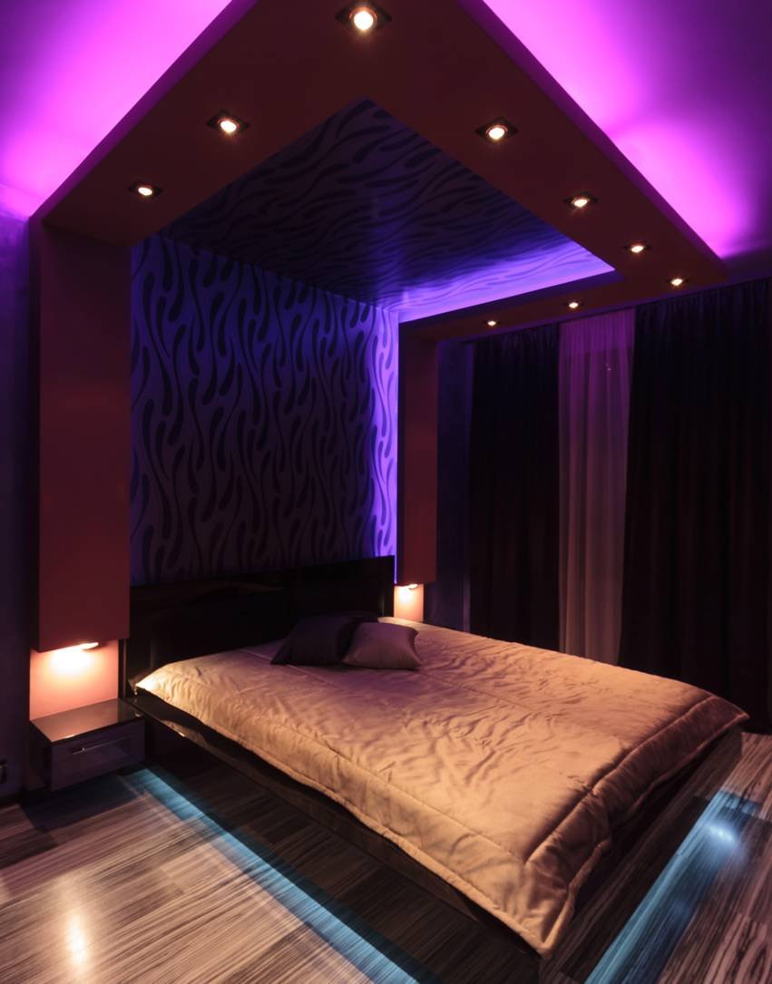 Красивая комната с подсветкой