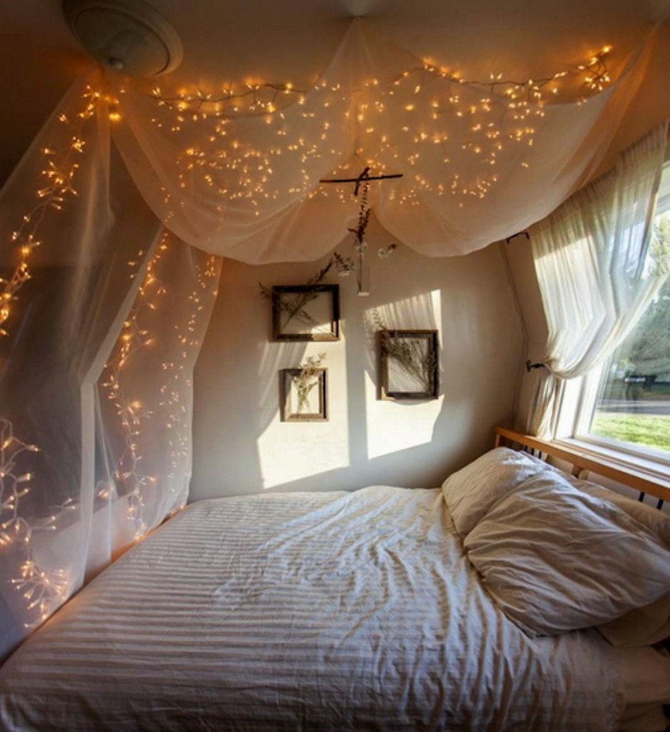 Необычная уютная комната