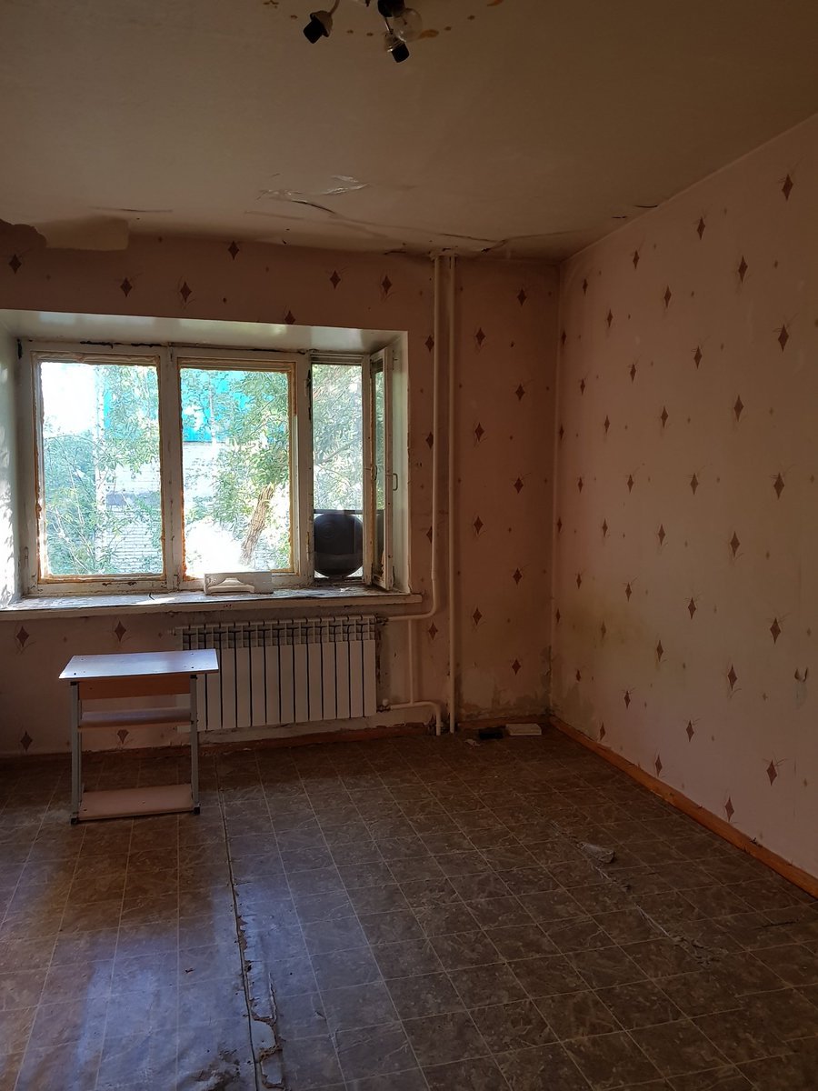 Комната без ремонта в общежитии