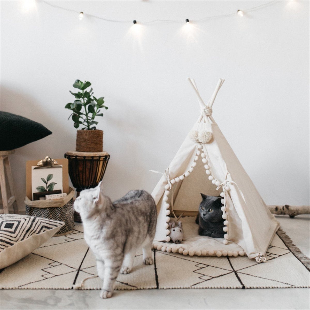 кошки для интерьера квартиры