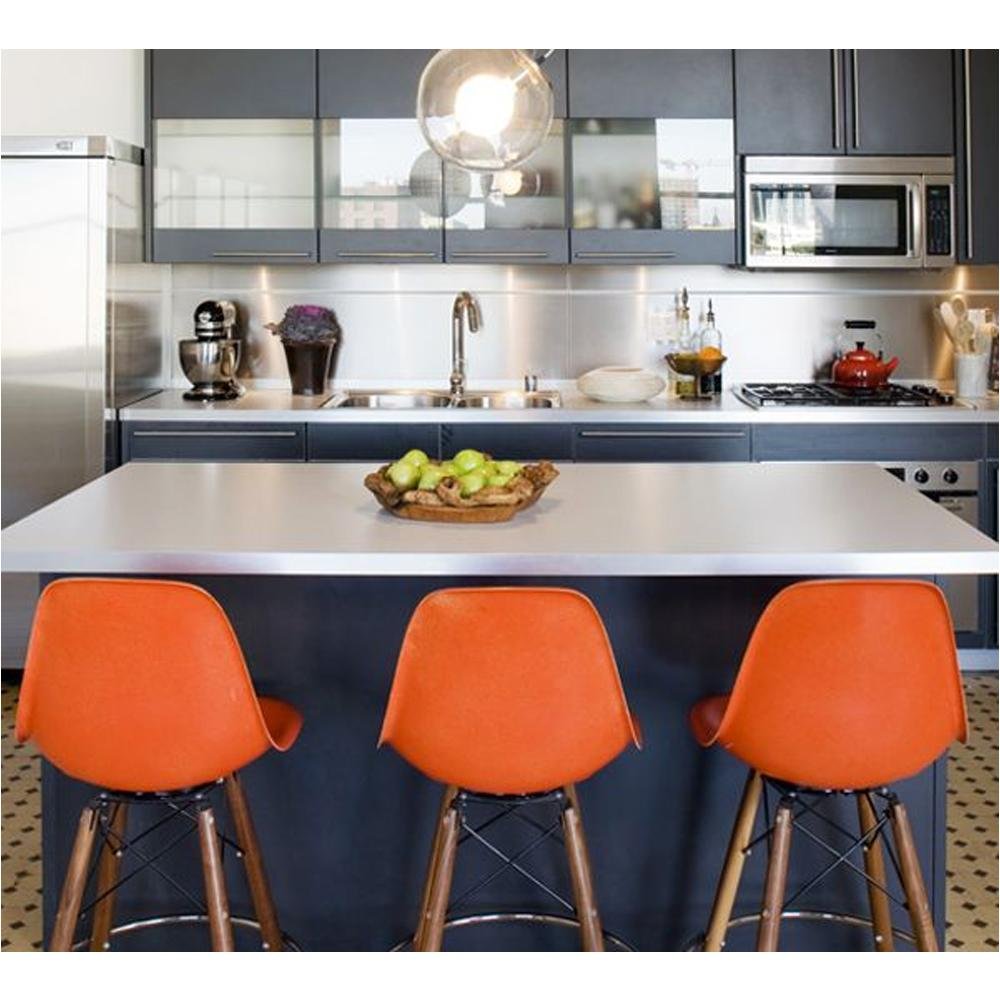 стол и стулья для кухни оранжевые