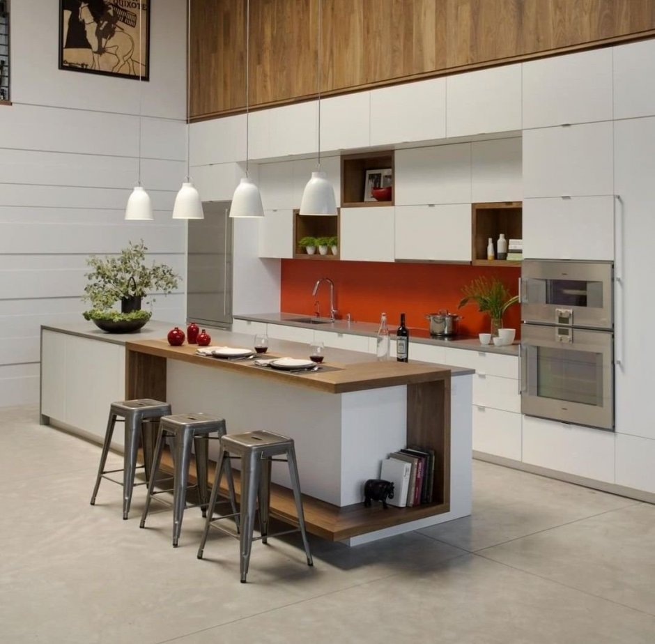 Кухонный гарнитур для высоких потолков