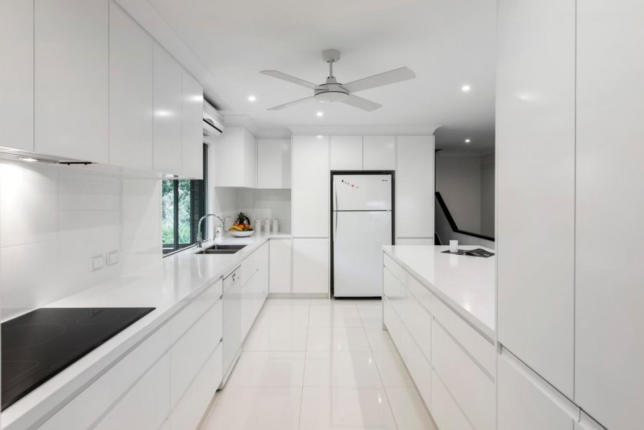 Minimalist White built in Cabinets