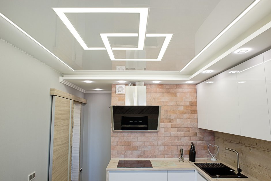 Подвесной потолок на кухне