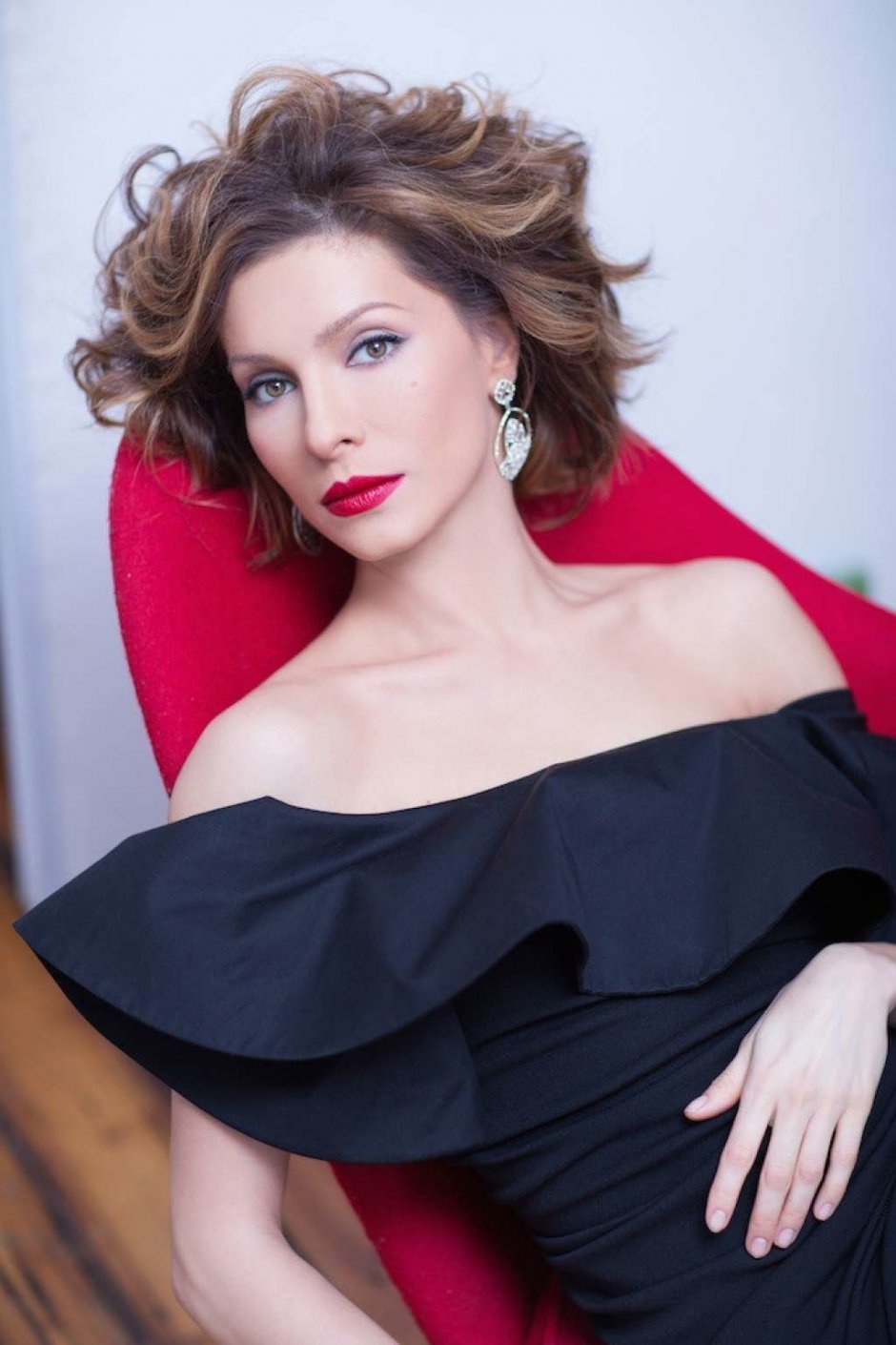 Елена Подкаминская ножки