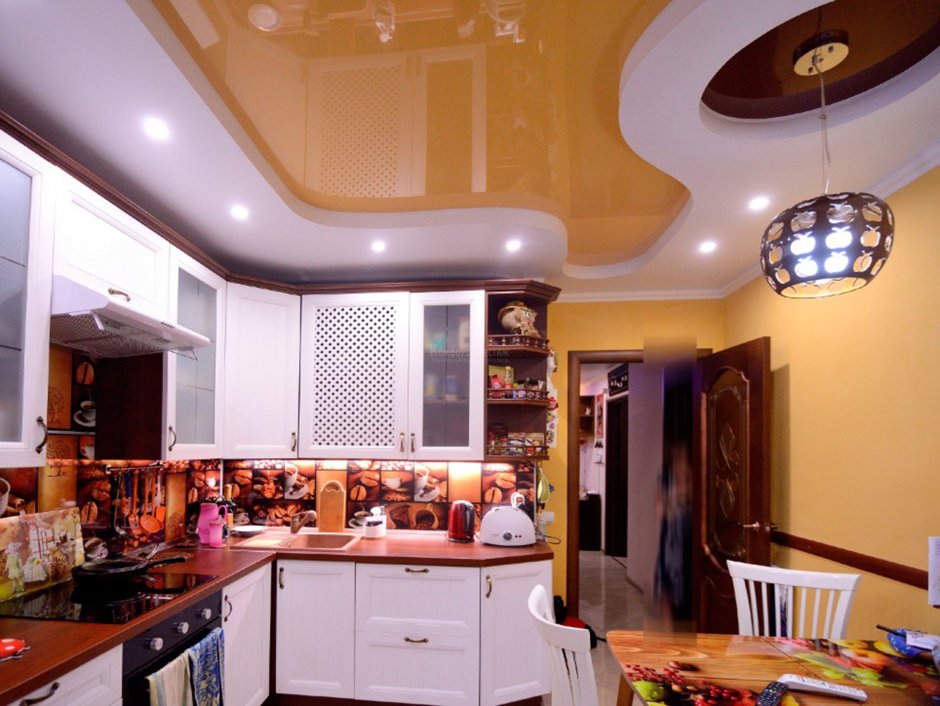 Навесные потолки на кухню