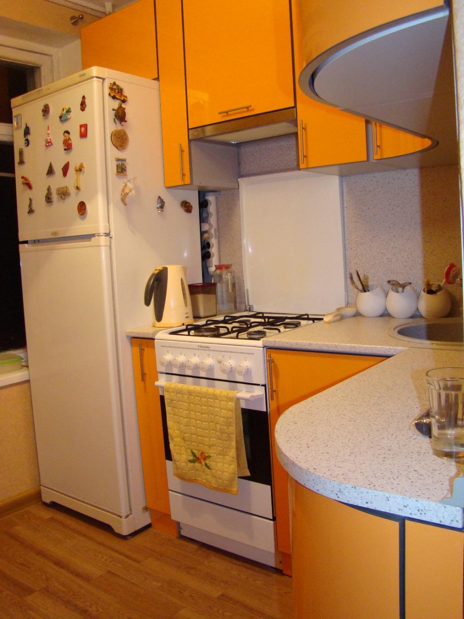 Кухонный гарнитур угловой для маленькой кухни 5 кв хрущевка