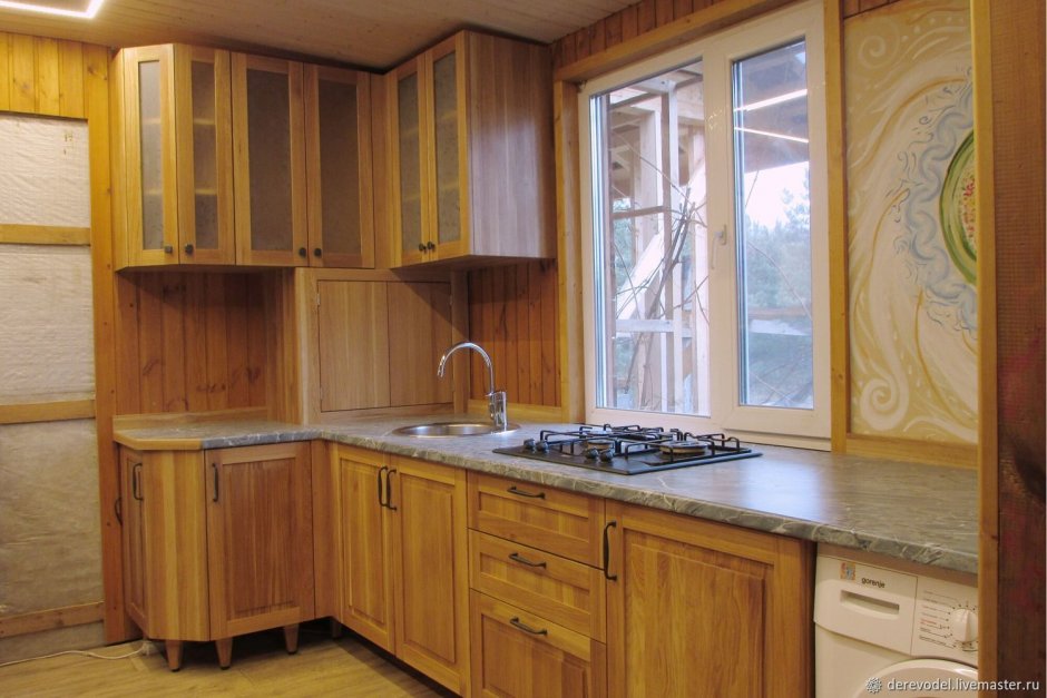 Кухонные фасады из сосны