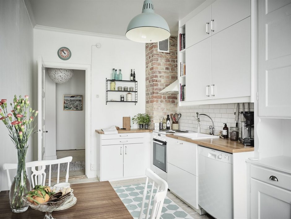 Кухня в скандинавском стиле в квартире