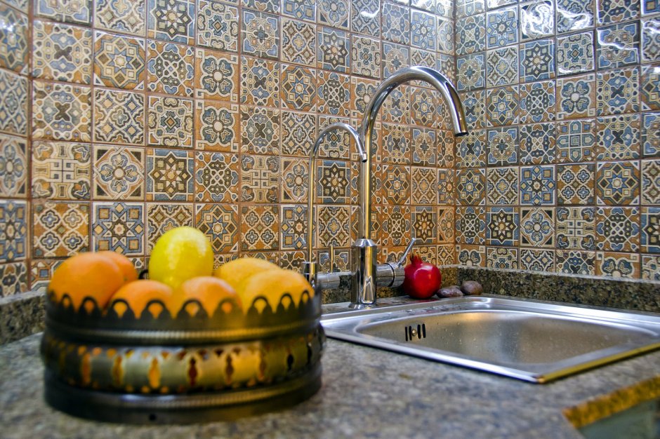 Марокканская плитка на кухне (61 фото)