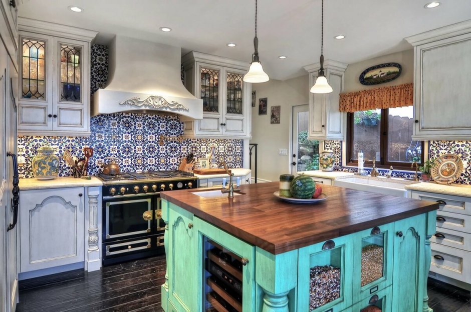 Кухонный гарнитур в марокканском стиле
