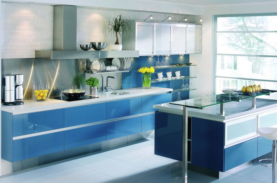 Современные кухни синего цвета