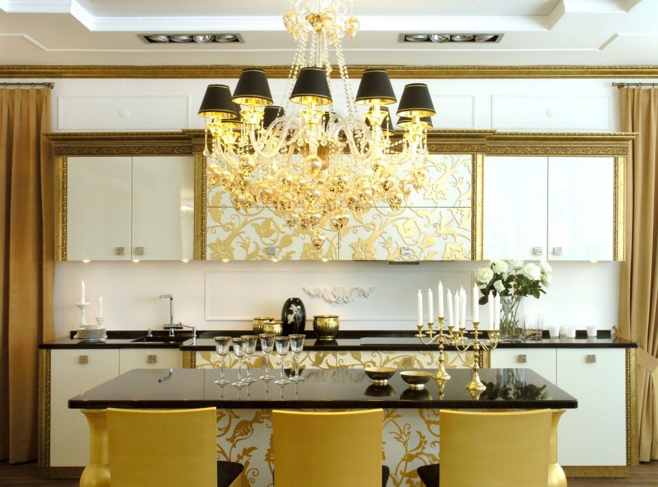 Кухня с золотом
