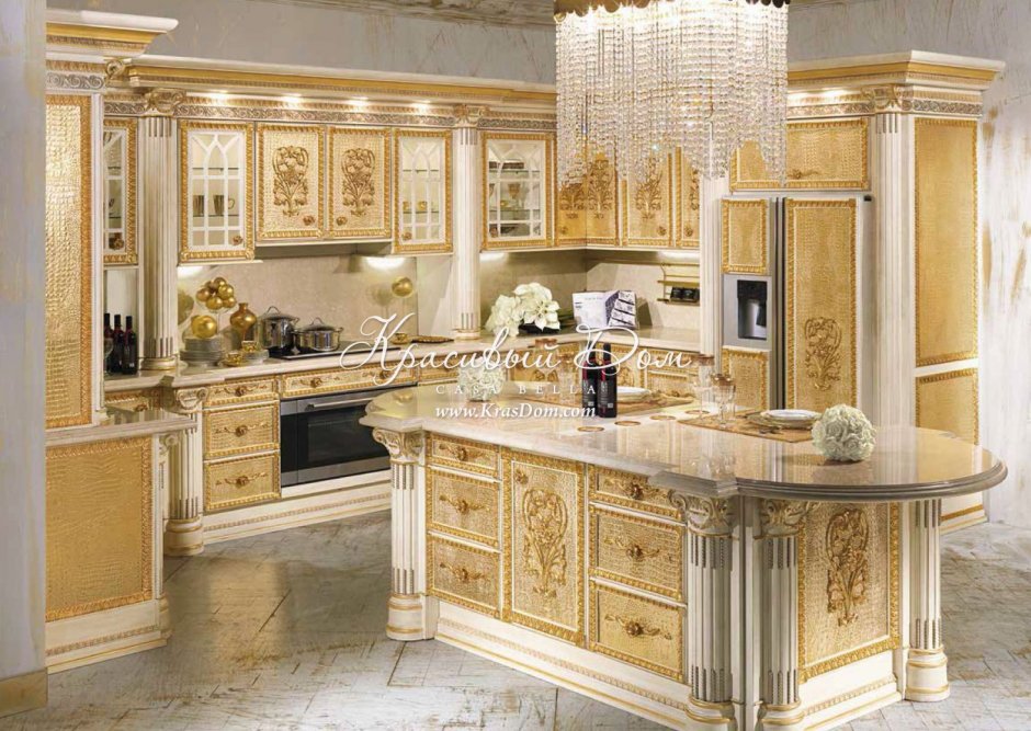 Кухонный гарнитур золотом