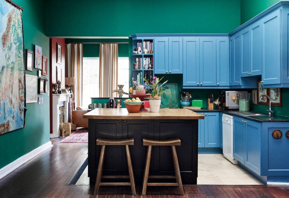 Сине-зеленая кухня в интерьере