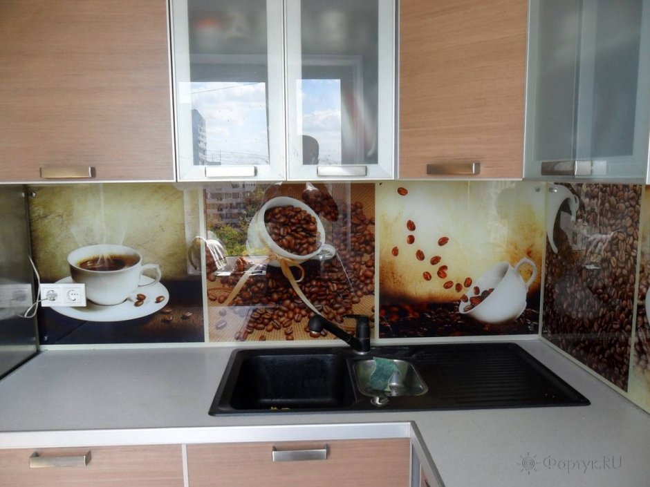 Фартуки для кухни стекло с фотопечатью кофе