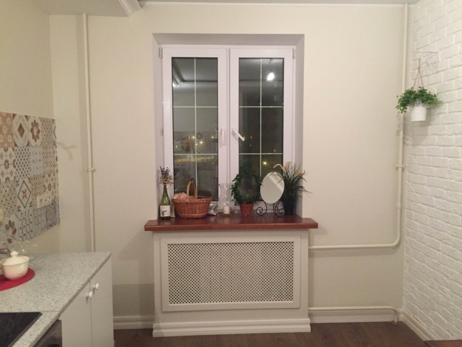 Декор окна на кухне с лоджией