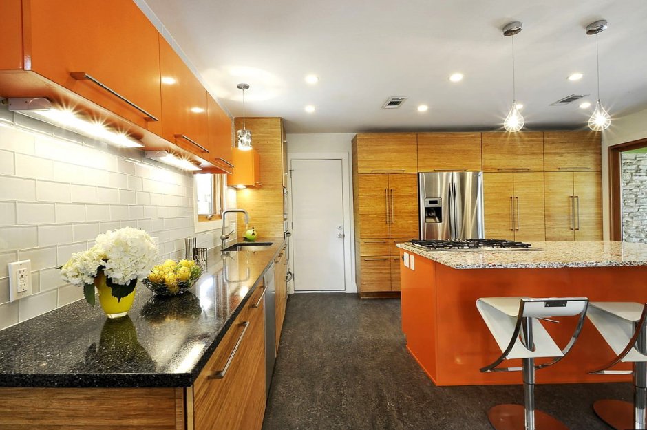 Кухня в стиле оранжевого цвета