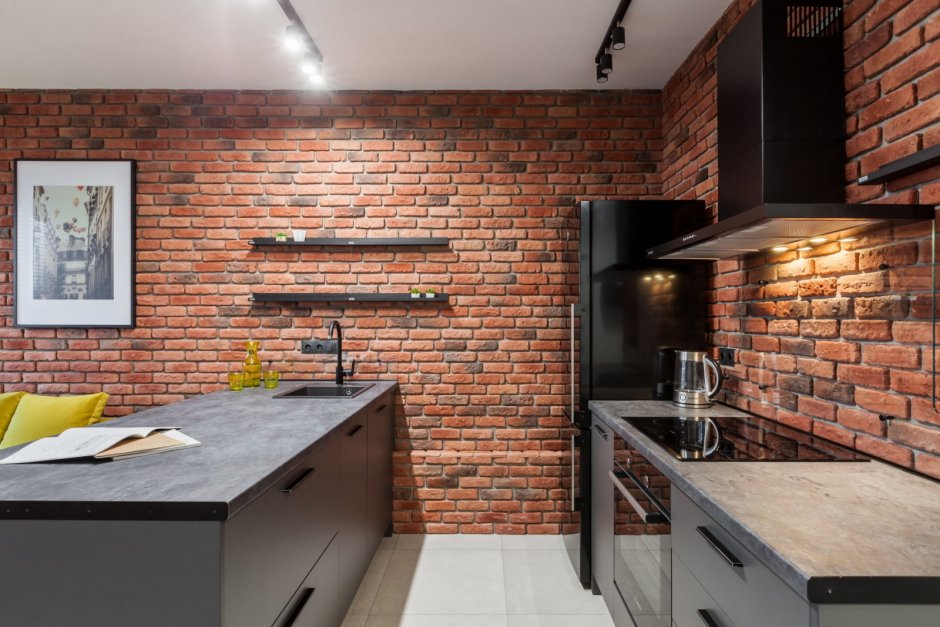 Кирпичная стена в интерьере кухни (63 фото)