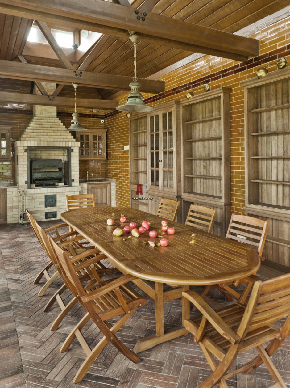 Интерьер летней кухни в частном доме