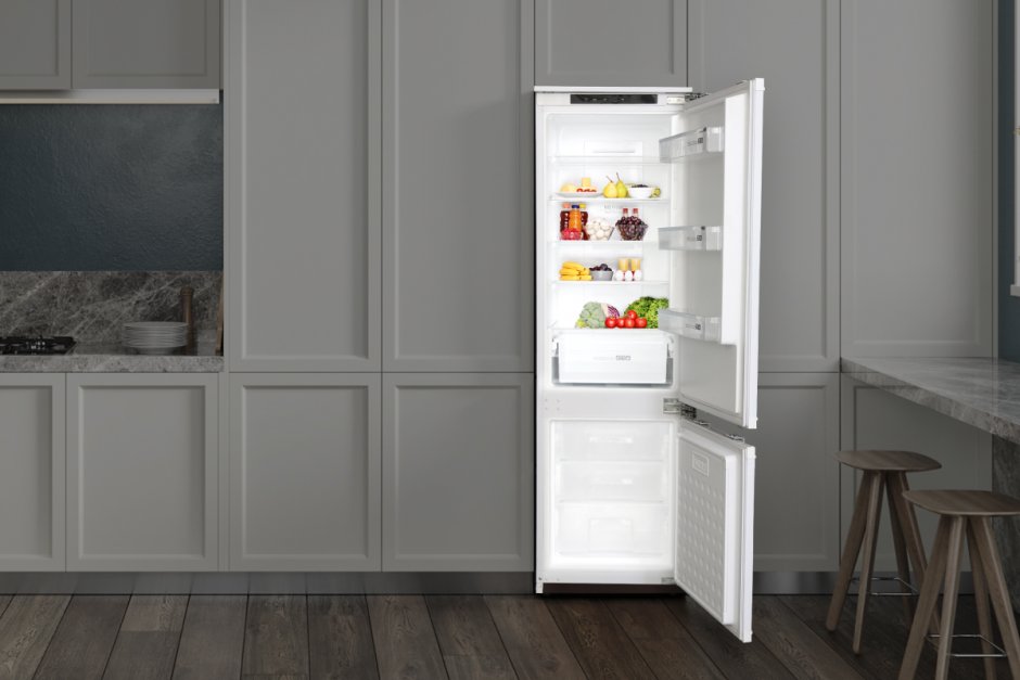Встраиваемый холодильник Amana XRSR 267 B