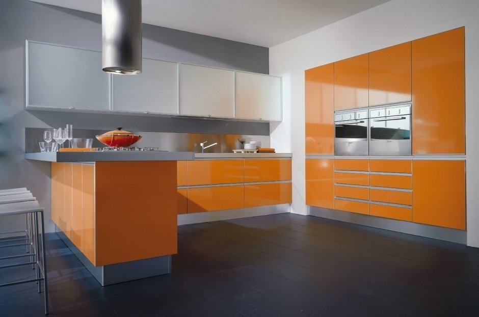 Кухни серо оранжевого цвета