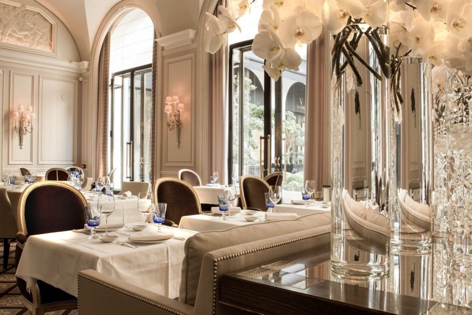 Ресторан Георг 5 в Париже