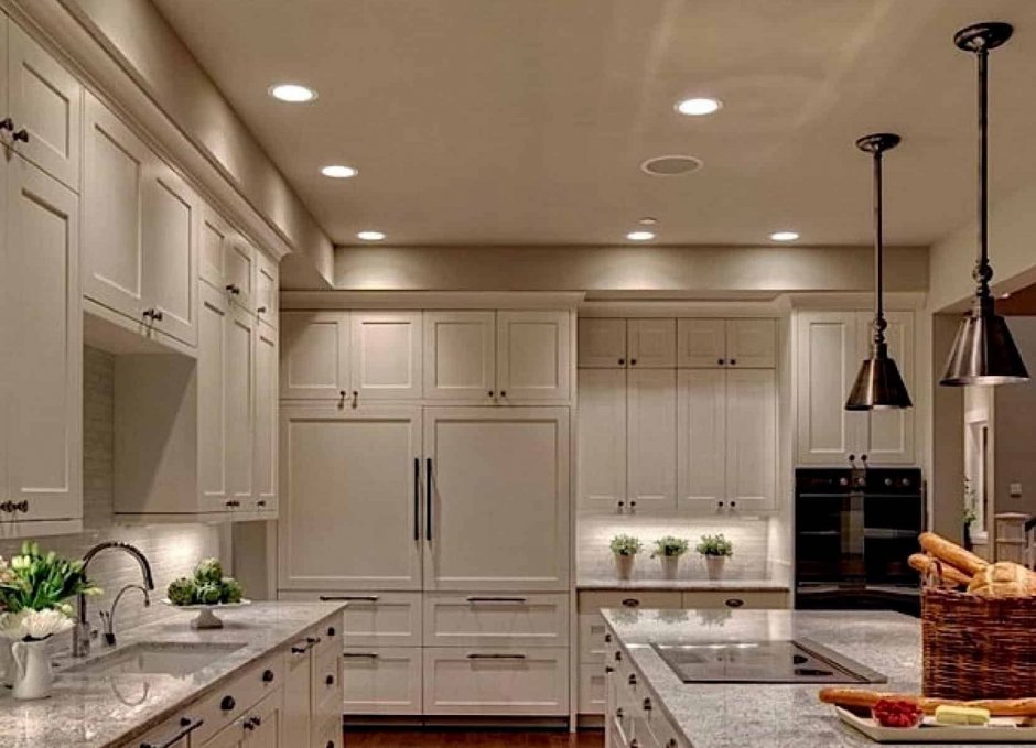 Потолочное освещение на кухне