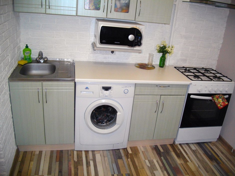Кухонный гарнитур для маленькой кухни со стиральной машиной