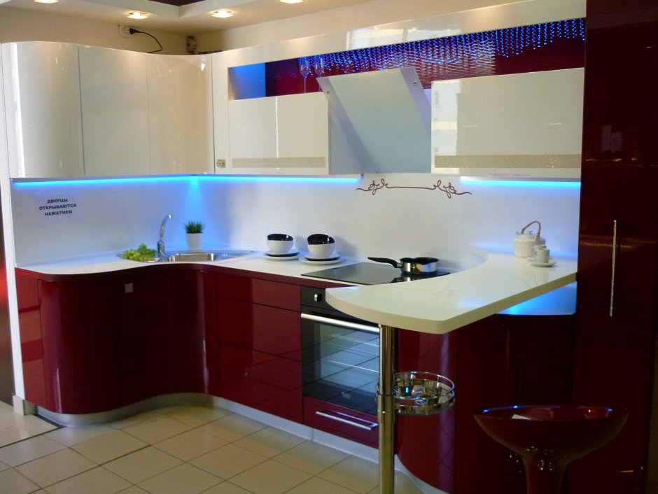 Кухонный гарнитур угловой с подсветкой