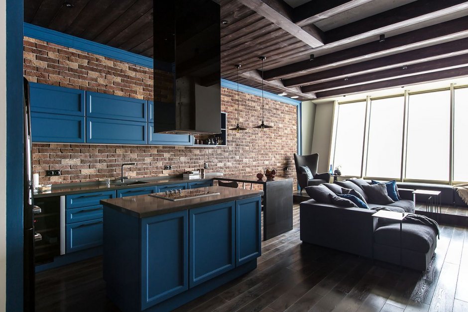 Синяя кухня гостиная в стиле лофт