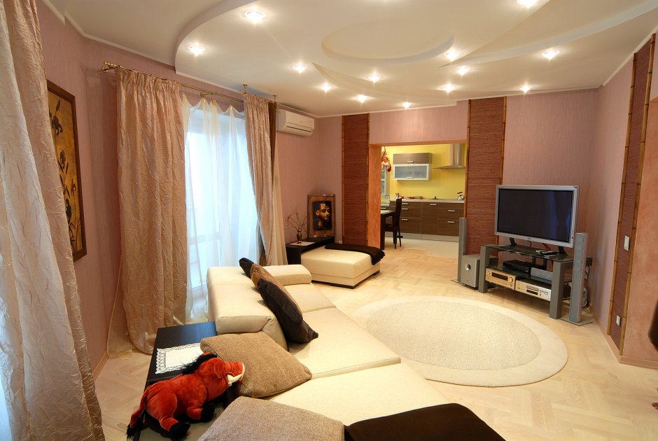 Комната с евроремонтом и мебелью