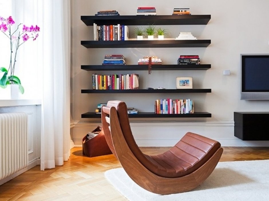 Книжные полки в интерьере