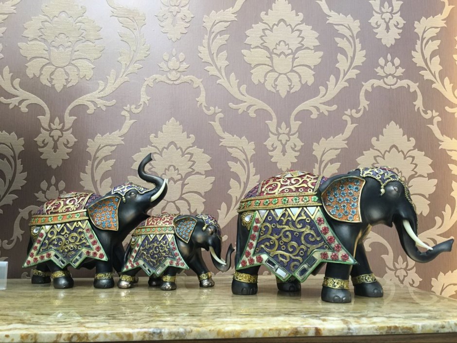 Фигурки слонов для интерьера