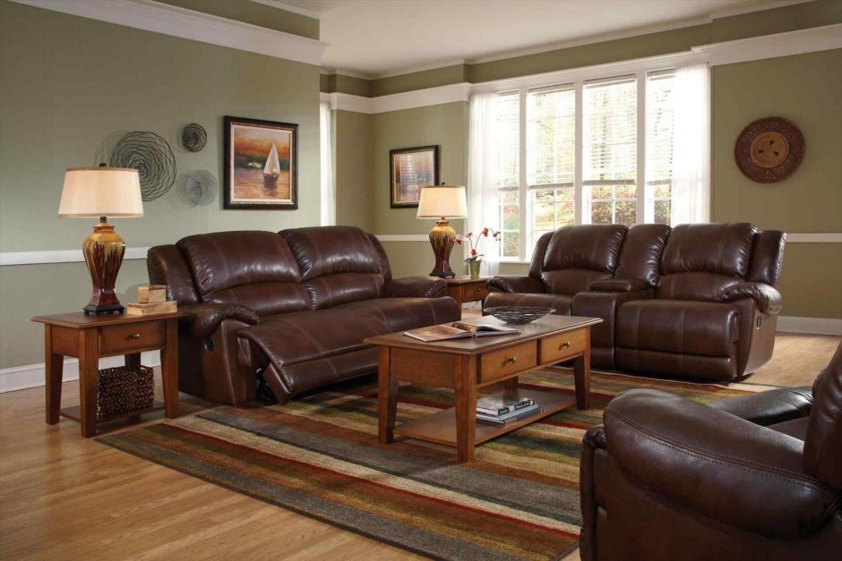 Гостиная с коричневым кожаным диваном (35 фото)