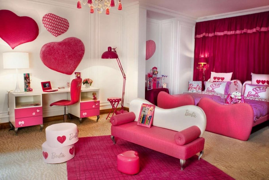 Девчачья комната розовая