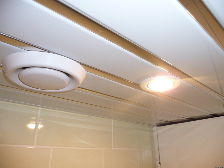 Вентиляция потолочная вытяжная в ванную комнату